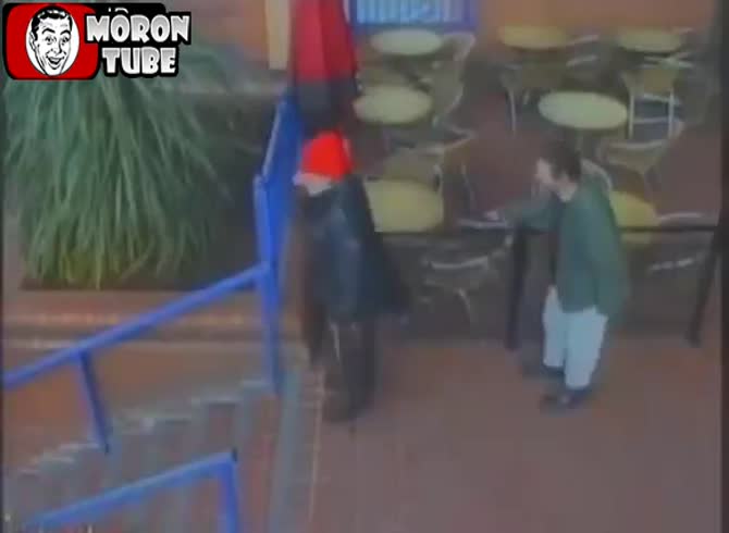 Video :He receives four years in prison for pushing a handicapped person down the stairs